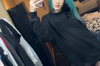 your favorite escape 🖤✨ - 24 - Image 2