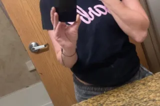 DOUBLES 👯Scarlet Avery & Asian Persuasion - Image 1