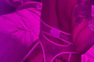 💦🍑 LIVE FaceTime Shows and Content for Sell ONLY🤳🎬 • $15 Monthly Subscription - Onlyfans.com/Pinkdusse 🔗 🩷 - Image 2