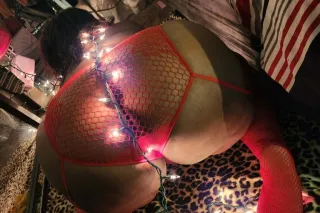 specials till 3 . hmu 🤙 - Image 3