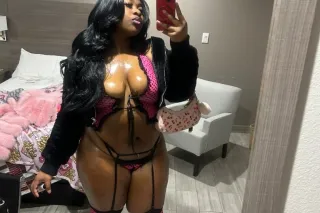 Thick Busty Soft Skin Ebony 🍷🍫 now available 100% Upscale Unrushed service ✅💵 - Image 2